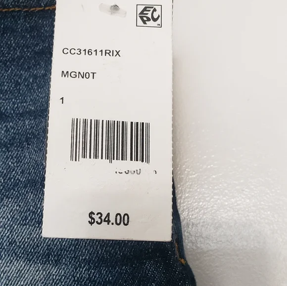 Celebrity Pink Curvy Hi-Rise The Deb Distressed Cutoff Shorts Size 1/25 … - Picture 4 of 8